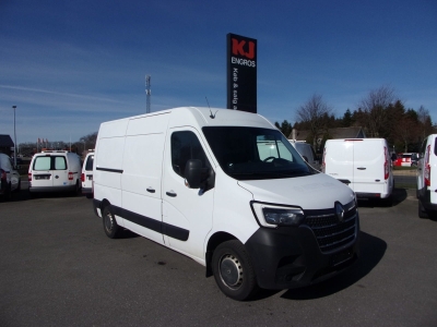 Renault Master IV T33