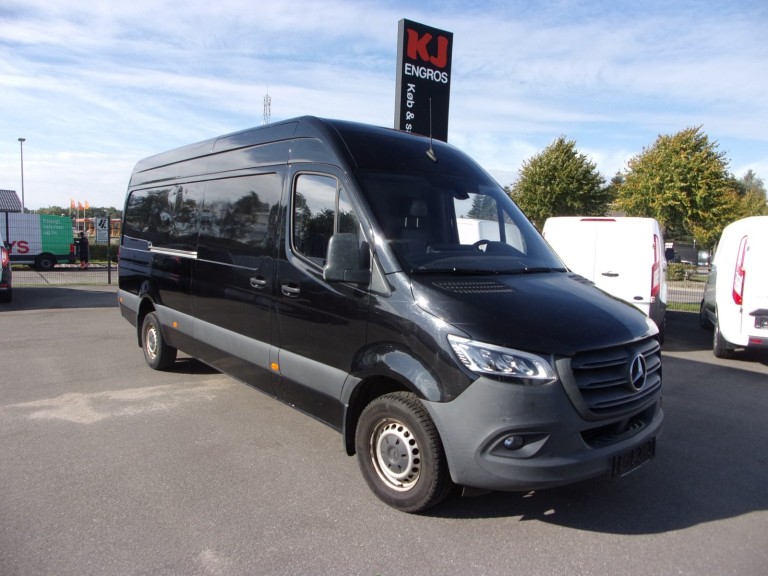 Mercedes Sprinter 319