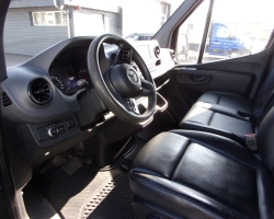 Mercedes Sprinter 319