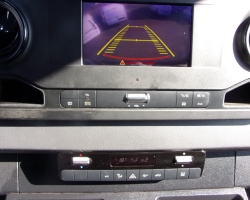 Mercedes Sprinter 319