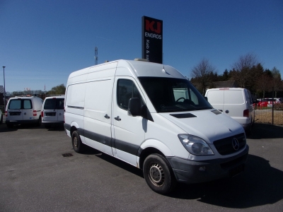 Mercedes Sprinter 319