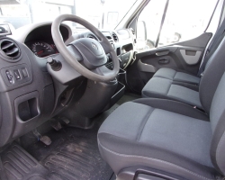 Renault Master III T33