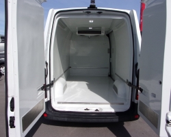 Renault Master III T33