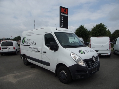 Renault Master III T33