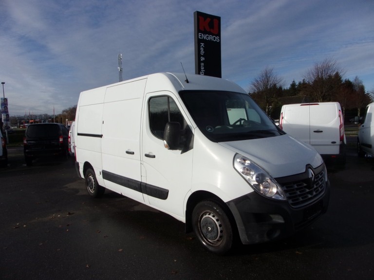 Renault Master III T33